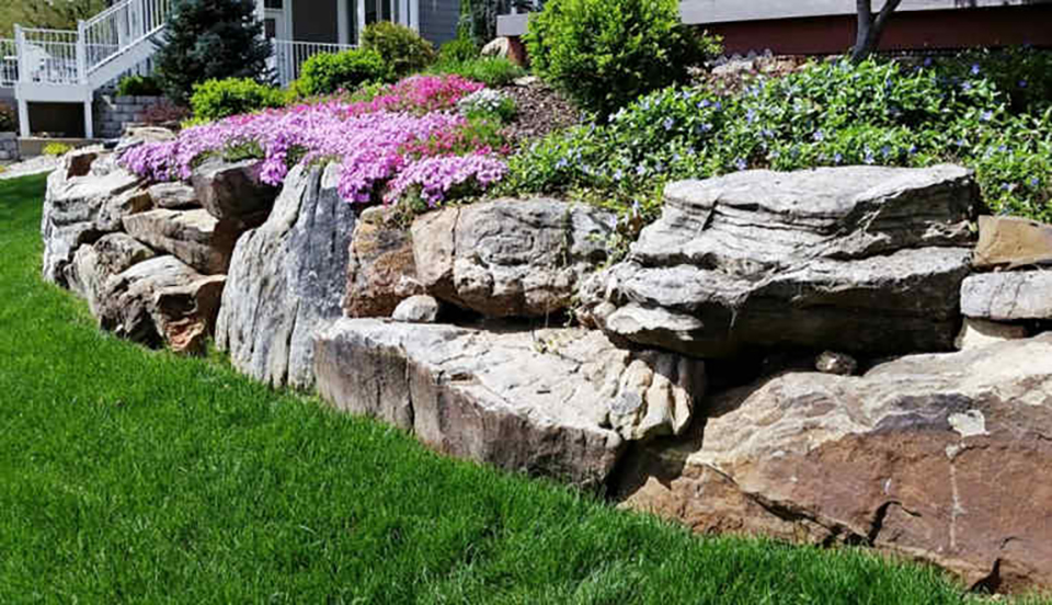 retaining-wall-boulders